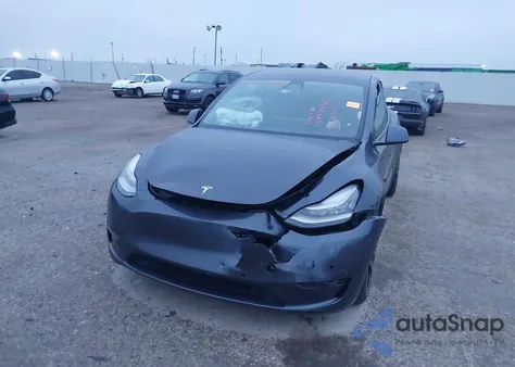 2021 Tesla Model Y Performance Dual Motor All-Wheel Drive из США, поврежденный, VIN 5YJYGDEF9MF076181